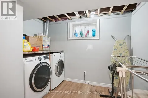 57 Rosebery Place St. Thomas ON N5R 2H9