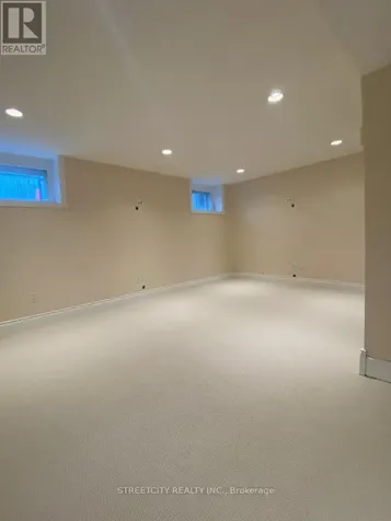 57 Rosebery Place St. Thomas ON N5R 2H9