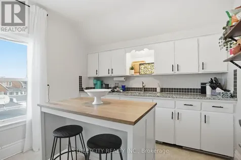 57 Rosebery Place St. Thomas ON N5R 2H9