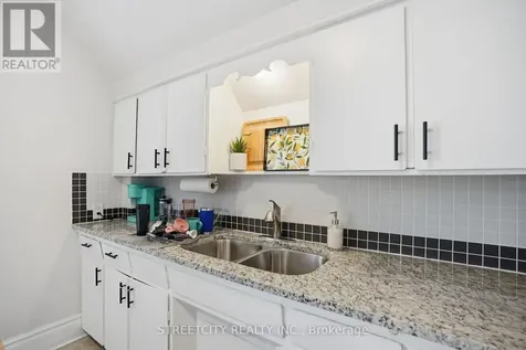57 Rosebery Place St. Thomas ON N5R 2H9