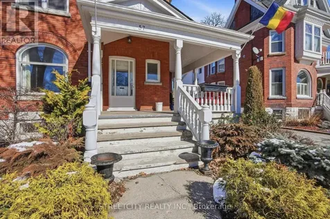57 Rosebery Place St. Thomas ON N5R 2H9