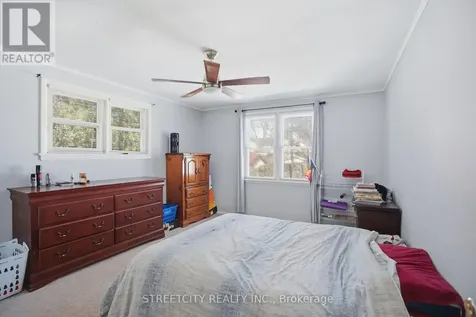 57 Rosebery Place St. Thomas ON N5R 2H9