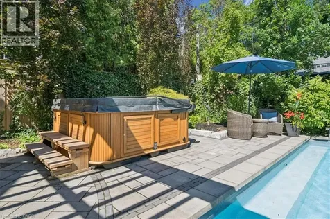489 Rebecca Street Oakville ON L6K 1K8
