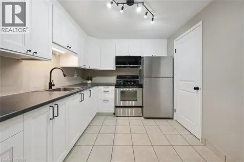 565 Greenfield Avenue Kitchener ON N2C 2P5