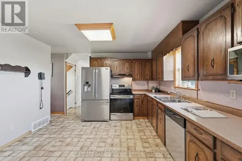 6 Brown Street North Minto ON N0G 1M0