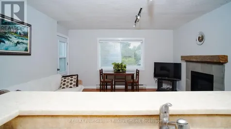 23 Dawson Drive Collingwood ON L9Y 5B4