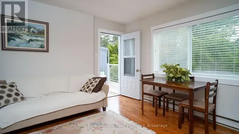 23 Dawson Drive Collingwood ON L9Y 5B4