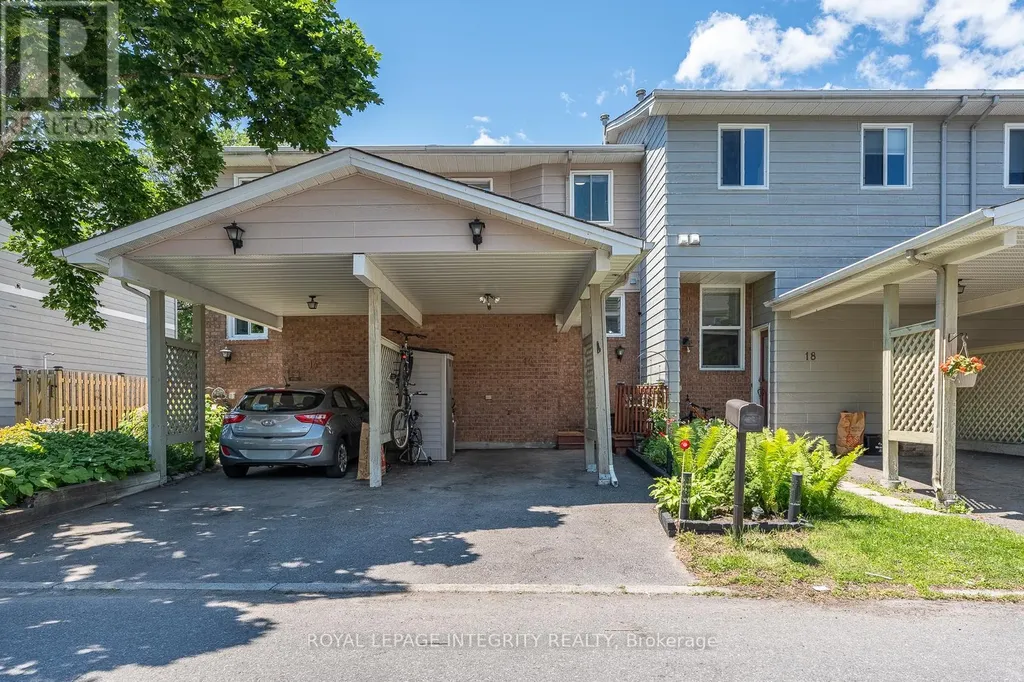 16 Stamford Private Ottawa ON K1T 3J1