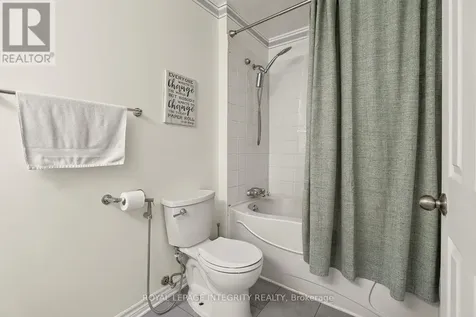 16 Stamford Private Ottawa ON K1T 3J1