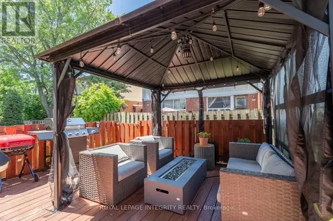 16 Stamford Private Ottawa ON K1T 3J1