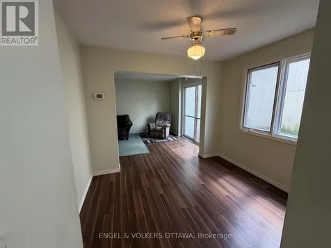 2063 Jasmine Crescent Ottawa ON K1J 7W2