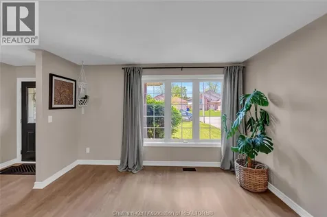 23 Carolinian Place Chatham ON N7L 5M7