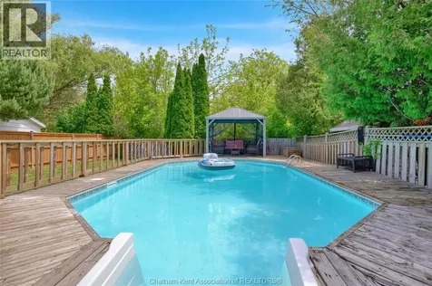 23 Carolinian Place Chatham ON N7L 5M7