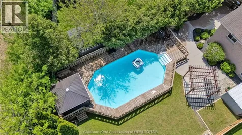 23 Carolinian Place Chatham ON N7L 5M7