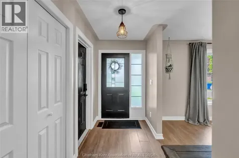 23 Carolinian Place Chatham ON N7L 5M7
