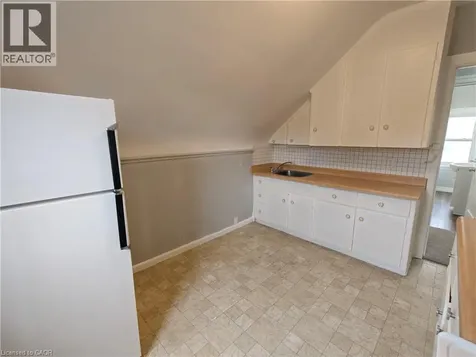 98 Glasgow Street Kitchener ON N2G 2G7