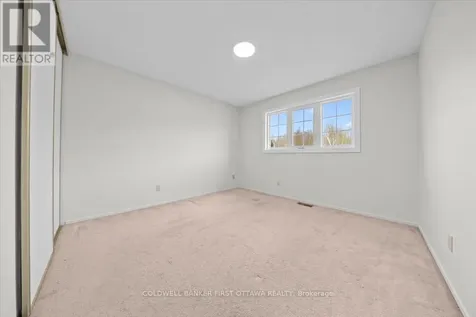 1841 Thistleleaf Crescent Ottawa ON K1C 5W8