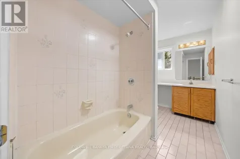 1841 Thistleleaf Crescent Ottawa ON K1C 5W8