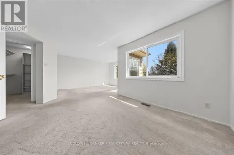 1841 Thistleleaf Crescent Ottawa ON K1C 5W8