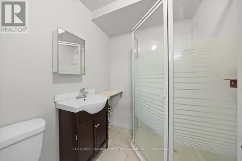 1841 Thistleleaf Crescent Ottawa ON K1C 5W8