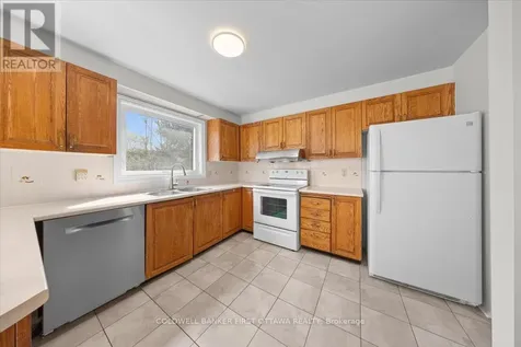 1841 Thistleleaf Crescent Ottawa ON K1C 5W8