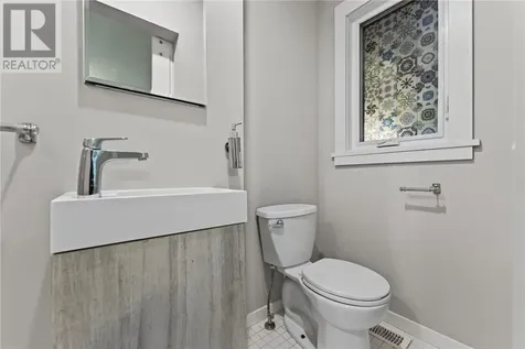 27 Nepahwin Avenue Sudbury ON P3E 2H5