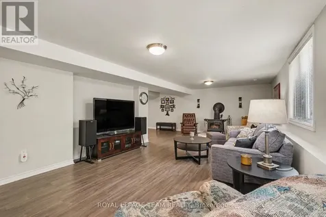 265 Starlight Place Ottawa ON K0A 1B0