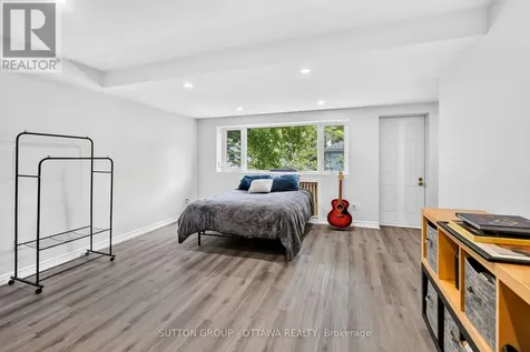 79 Riverdale Avenue Ottawa ON K1S 1R1