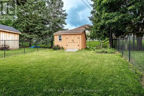 81 Southvale Road St. Marys ON N4X 1A7