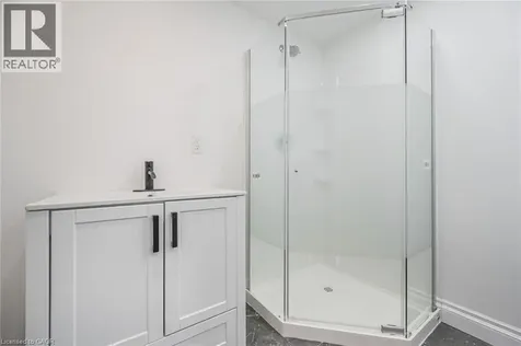 58 Cyprus Drive Kitchener ON N2M 4R5