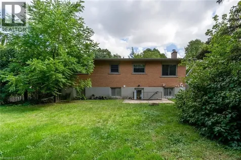 58 Cyprus Drive Kitchener ON N2M 4R5