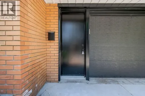58 Cyprus Drive Kitchener ON N2M 4R5