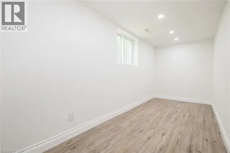 58 Cyprus Drive Kitchener ON N2M 4R5