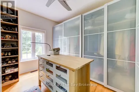 28 Bridlewood Crescent Wasaga Beach ON L9Z 1B4