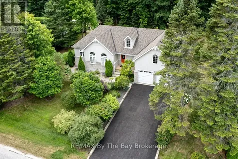 28 Bridlewood Crescent Wasaga Beach ON L9Z 1B4