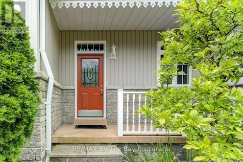28 Bridlewood Crescent Wasaga Beach ON L9Z 1B4