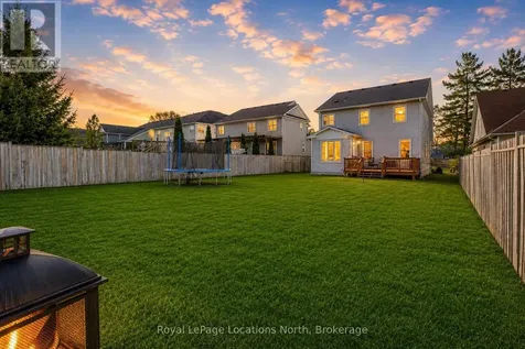 11 Christy Drive Wasaga Beach ON L9Z 1S7