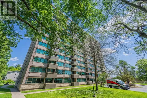 555 Brittany Drive Ottawa ON K1K 4C5