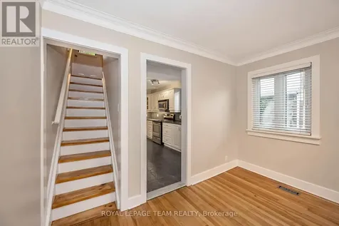 4 Queen Mary Street Ottawa ON K1K 1Y2