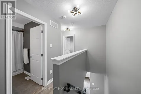 403 Gerardia Lane Ottawa ON K4A 1C7