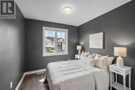 403 Gerardia Lane Ottawa ON K4A 1C7