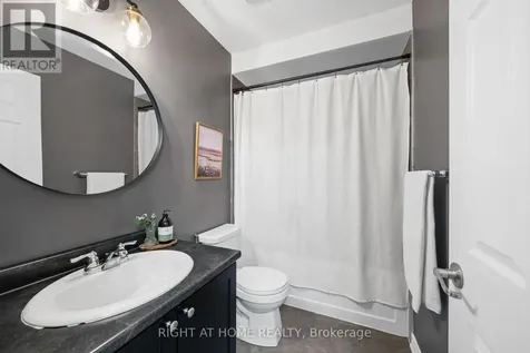403 Gerardia Lane Ottawa ON K4A 1C7