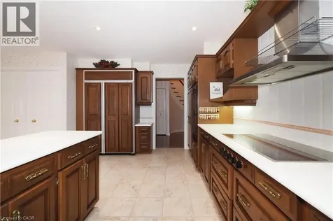 405 Glasgow Street Kitchener ON N2M 2N1