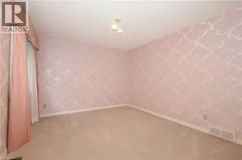 405 Glasgow Street Kitchener ON N2M 2N1