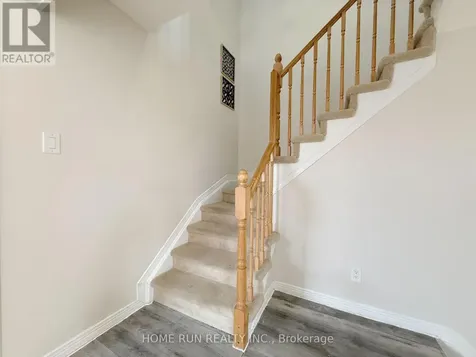 4354 Wildmint Square Ottawa ON K1V 1N5