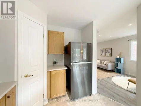 4354 Wildmint Square Ottawa ON K1V 1N5
