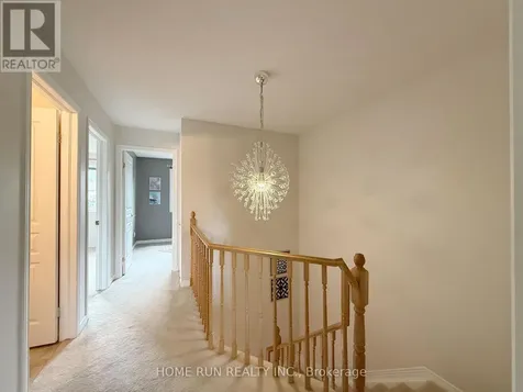 4354 Wildmint Square Ottawa ON K1V 1N5