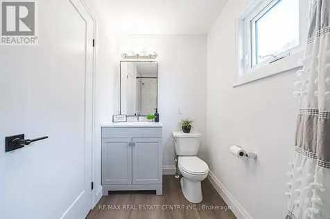 11 Broadview Crescent Cambridge ON N1R 3V6