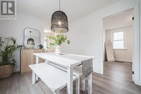 11 Broadview Crescent Cambridge ON N1R 3V6