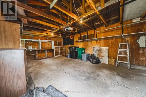 11 Broadview Crescent Cambridge ON N1R 3V6